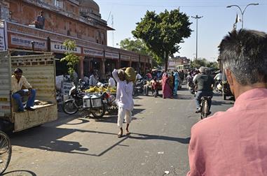 08 Ricksha-Sightseeing,_Jaipur_DSC5229_b_H600